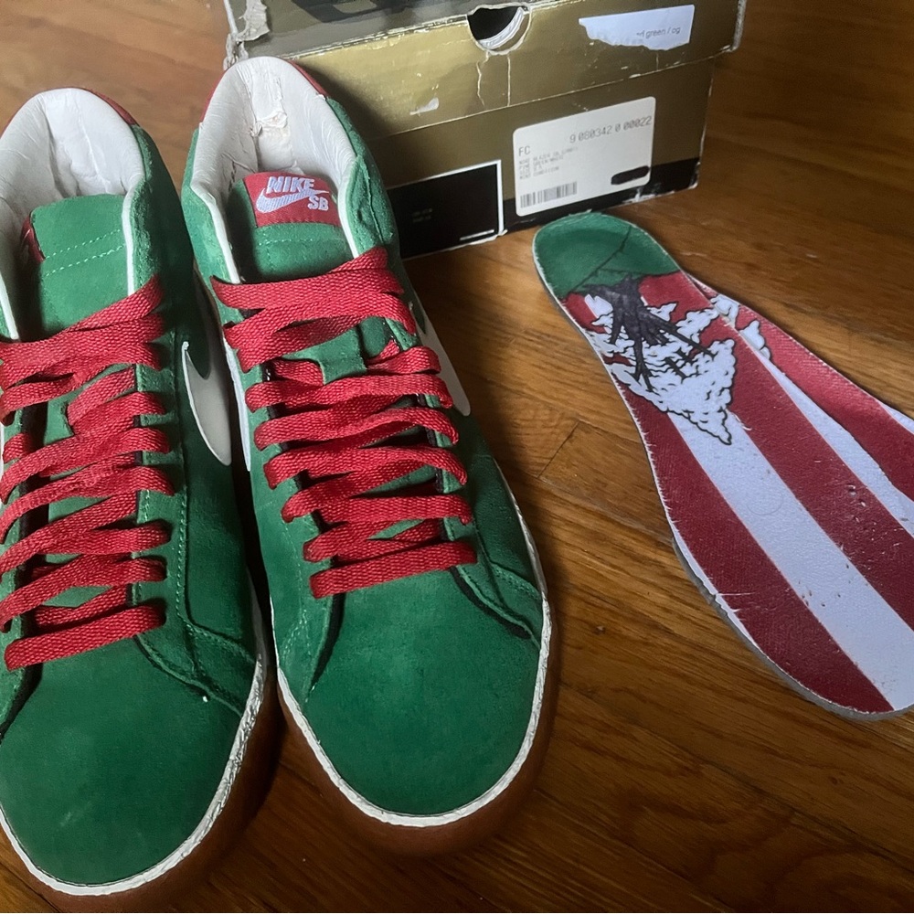 Nike SB (2007) blazer lebanon preowned with original box 9.5M